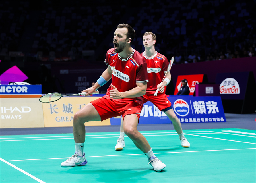 立了榜样 立了榜样