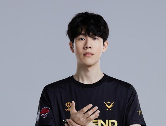 神的光辉照 神的光辉照