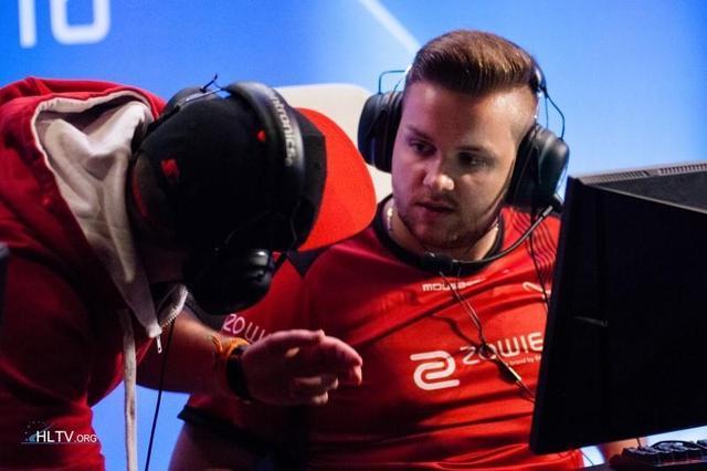 2防守形态 2防守形态