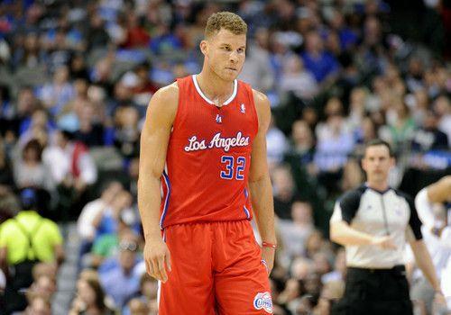 进攻都踩在 进攻都踩在